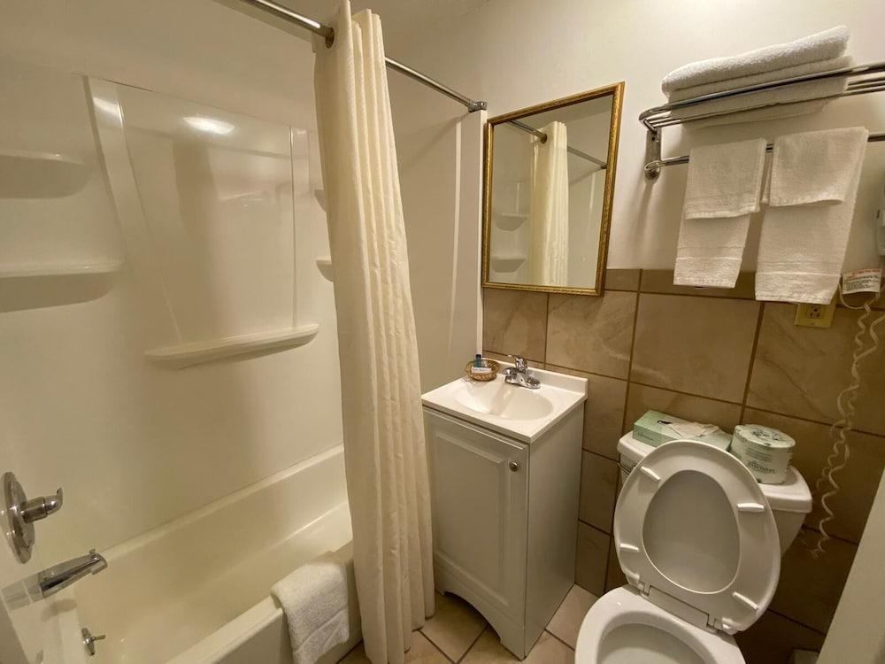 Claremont Royal Inn المظهر الخارجي الصورة