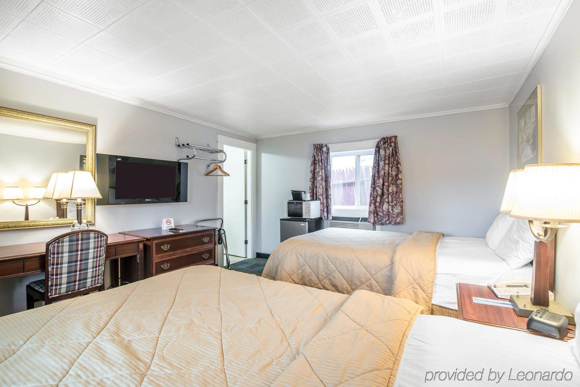 Claremont Royal Inn المظهر الخارجي الصورة