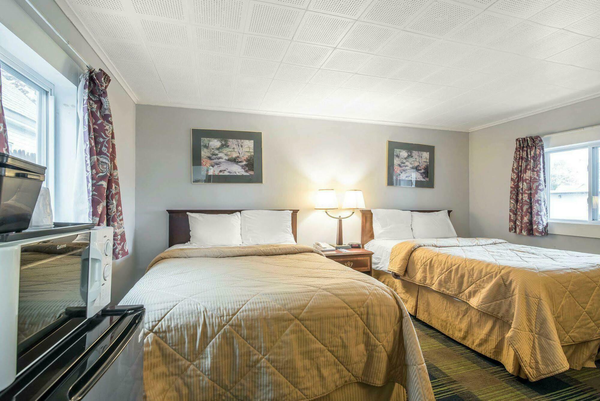 Claremont Royal Inn المظهر الخارجي الصورة